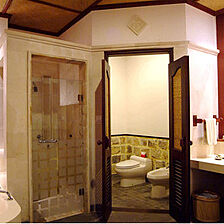 Bali Tropic Resort & Spa — : Royal Bungalow Bathroom