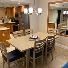Eagle's Nest Beach Resort — Sample Tower Dining Area