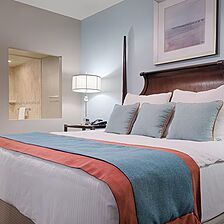 Club Wyndham National Harbor — Sample Bedroom