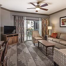 Club Wyndham Nashville — Sample Living Area (see below for unit-type specific photos)