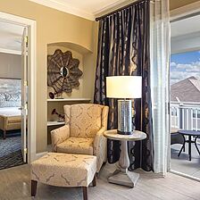 Club Wyndham Nashville — Sample Living Area With Balcony