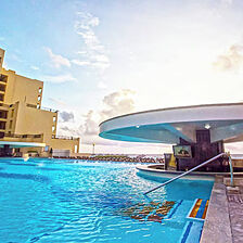 The Royal Sands — Swim-Up Bar