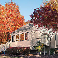 Club Wyndham Resort at Fairfield Mountains — Resort in Autumn
