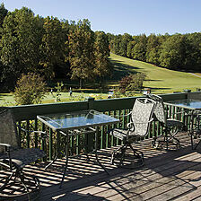 Club Wyndham Resort at Fairfield Mountains — Course-front Dining