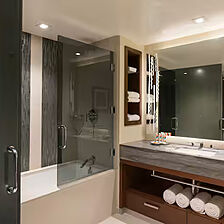 The Grand Islander by Hilton Grand Vacations — Sample Bathroom