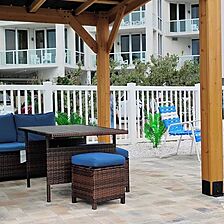 Voyager Beach Club — Resort patio area
