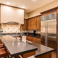 Club at Big Bear Lake — Sample kitchen