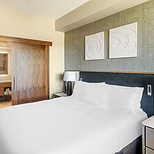 Maui Bay Villas by Hilton Grand Vacations — Sample bedroom