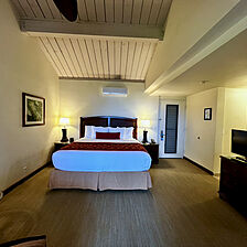 single bed bedroom