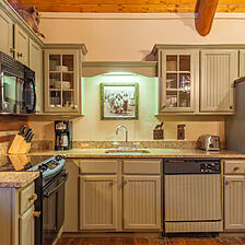 Big Cedar Wilderness Club &mdash; Sample kitchen