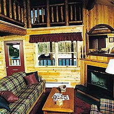 Moosehead Cottage Resort — - Unit Living Area