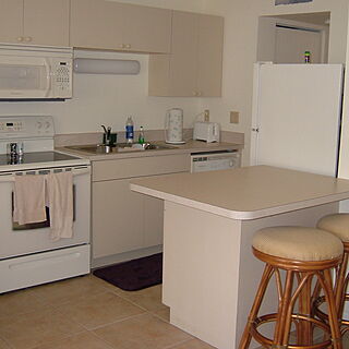 Windward Passage Resort — Full Kitchen