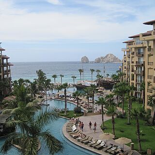 Villa del Arco Beach Resort & Spa — Pool/Ocean