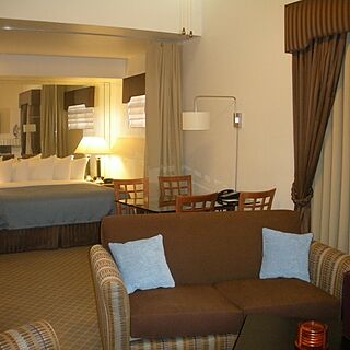 Scottsdale Camelback Resort — Sample unit living area