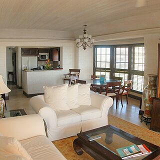 Crane Beach Resort — Sample unit living area
