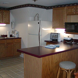 Wellington Resort — - Kitchen