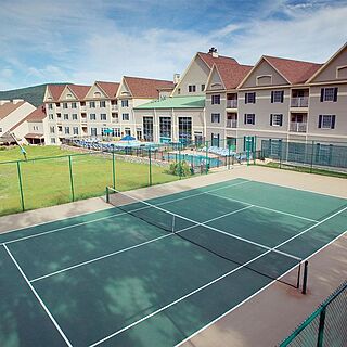 Club Wyndham Bentley Brook — Tennis Court