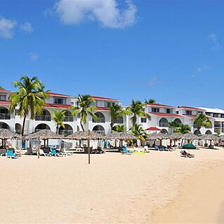 Simpson Bay Resort and Marina — Beach