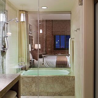 Fairmont Heritage Place - Ghirardelli Square — Bathroom