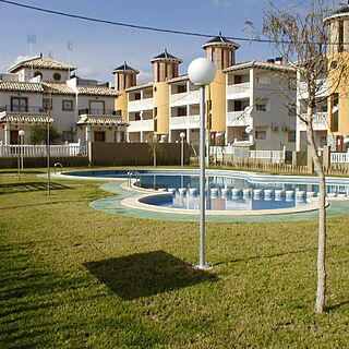 Aldea del Puerto Romano — - Grounds and Pool