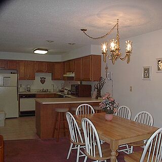 Nordic Inn Resorts — - Unit Kitchen & Dining Area