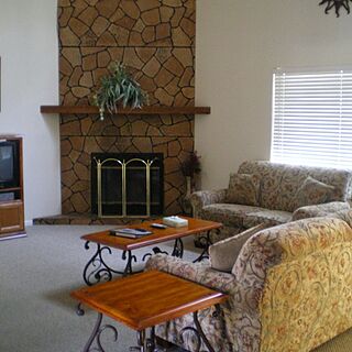 The Pines at Alpine Bay — Living Area
