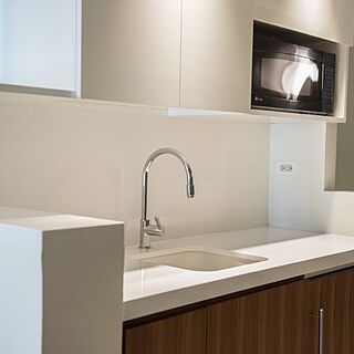 Renaissance Wind Creek Aruba - Marina Tower &mdash; Sample unit kitchen