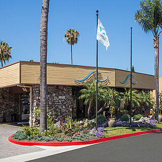 San Clemente Inn — Exterior