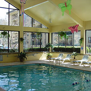 Gatlinburg Town Square — - Pool
