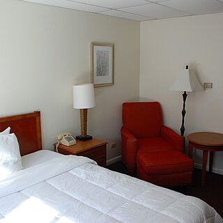 Monarch Mountain Lodge — Studio Unit