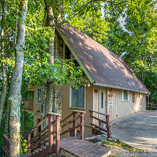 Club Chalet of Gatlinburg — - 1A Exterior