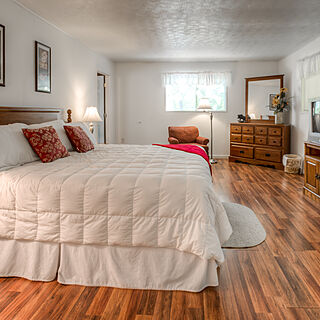 Club Chalet of Gatlinburg — - 6D Bedroom