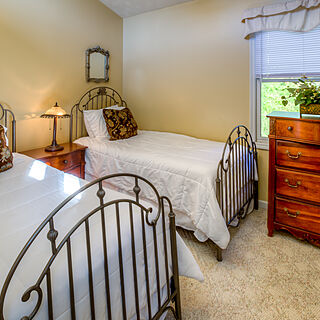 Club Chalet of Gatlinburg — - 16A Bedroom
