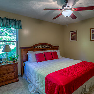 Club Chalet of Gatlinburg — - 16A Bedroom