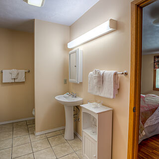 Club Chalet of Gatlinburg — - 19D Bathroom