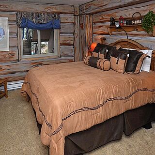 Vantage Point — Bedroom
