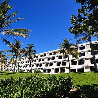 The Grand Lifestyle at Grand Oasis Cancun — Exterior