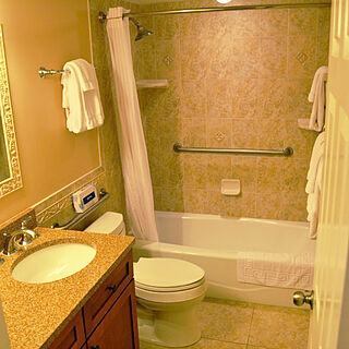 Island Towers — Bathroom
