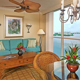 Lovers Key Beach Club & Resort — Living Area