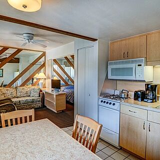 Sandcastle Beach Club — Kitchen