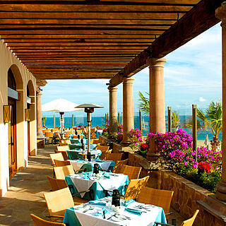 Pueblo Bonito Sunset Beach Resort & Spa — Restaurant Patio
