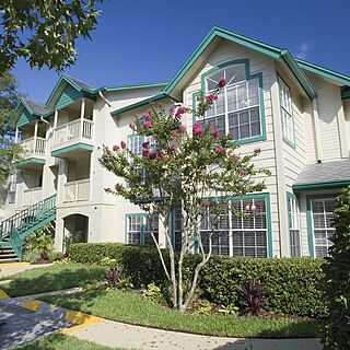 Oak Plantation Resort — Exterior