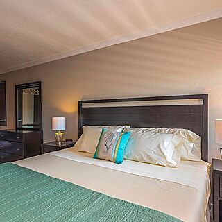 Marco Beach Vacation Suites — Bedroom