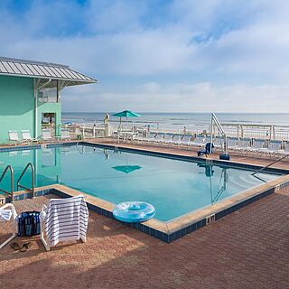 Coconut Palms Beach Resort — Pool