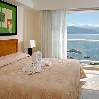 Mayan Palace at Vidanta Puerto Vallarta — Master bedroomm