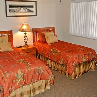 Coral Shores Resort — Bedroom