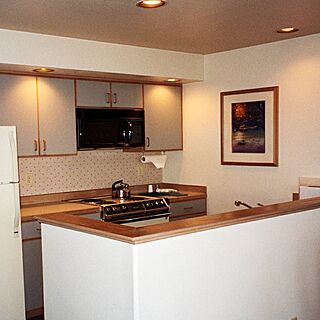 The Embarcadero — Kitchen at