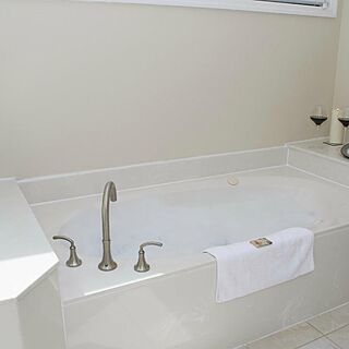 Coral Reef Resort &mdash; Bathroom