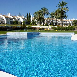 Royal Aloha Spain — Pool