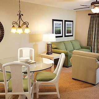 Orlando International Resort Club — Living Area